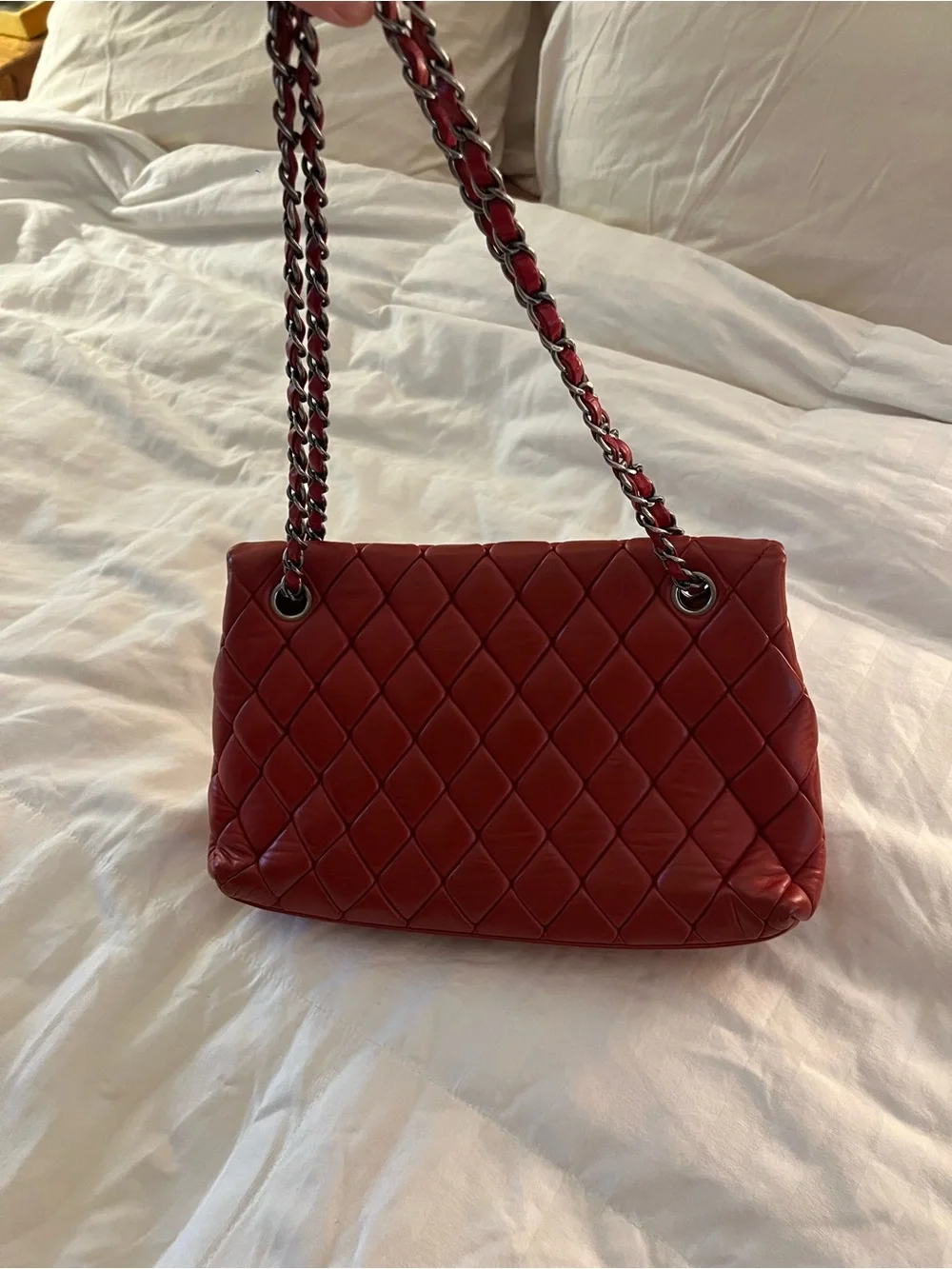 CHANEL Red flap bag